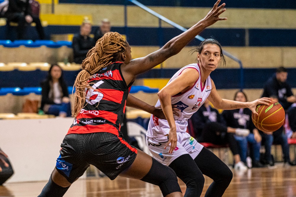 Santo André vence Pindamonhangaba pelo Paulista feminino