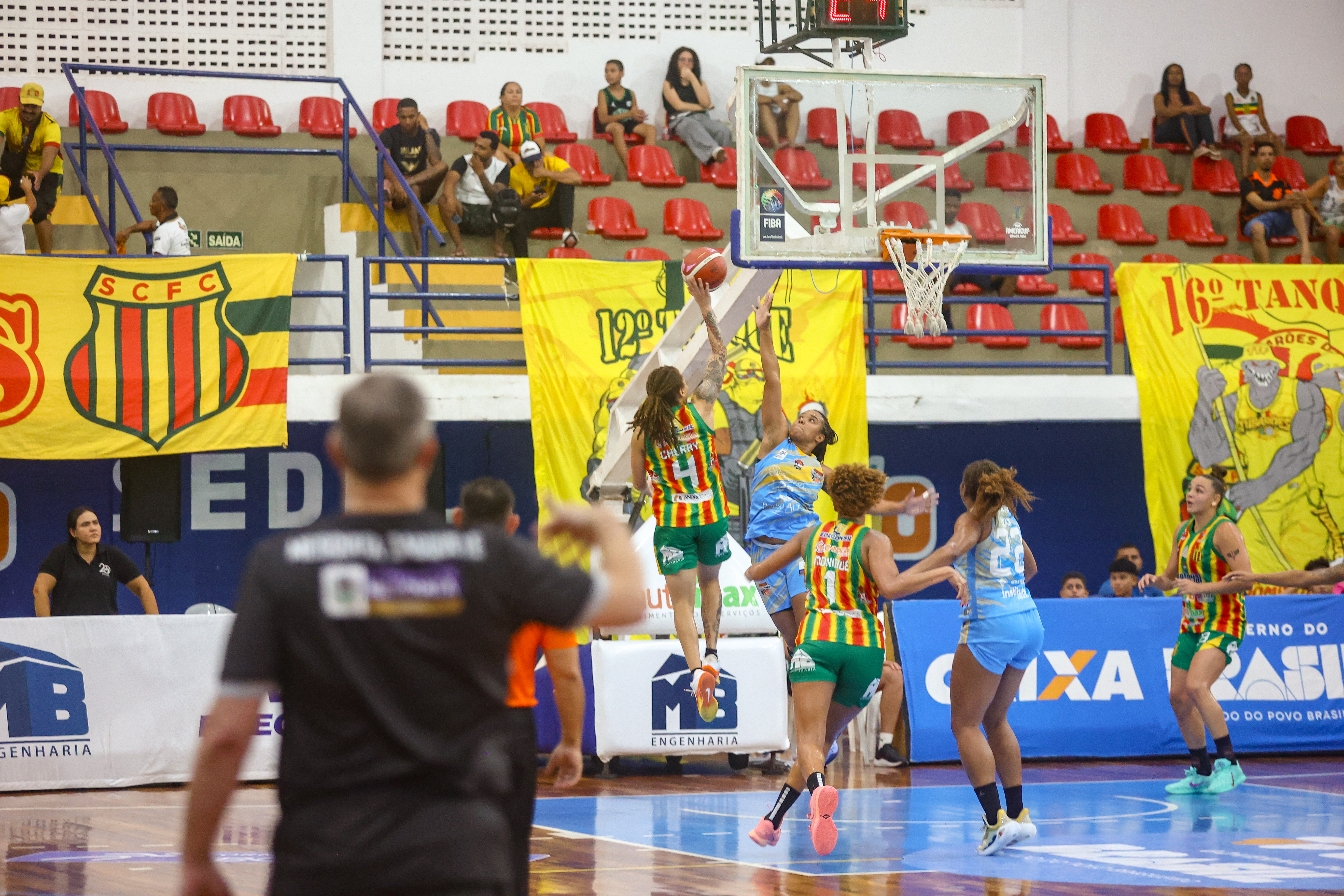 Cherry jogando pela LBF LOTERIAS CAIXA 2026